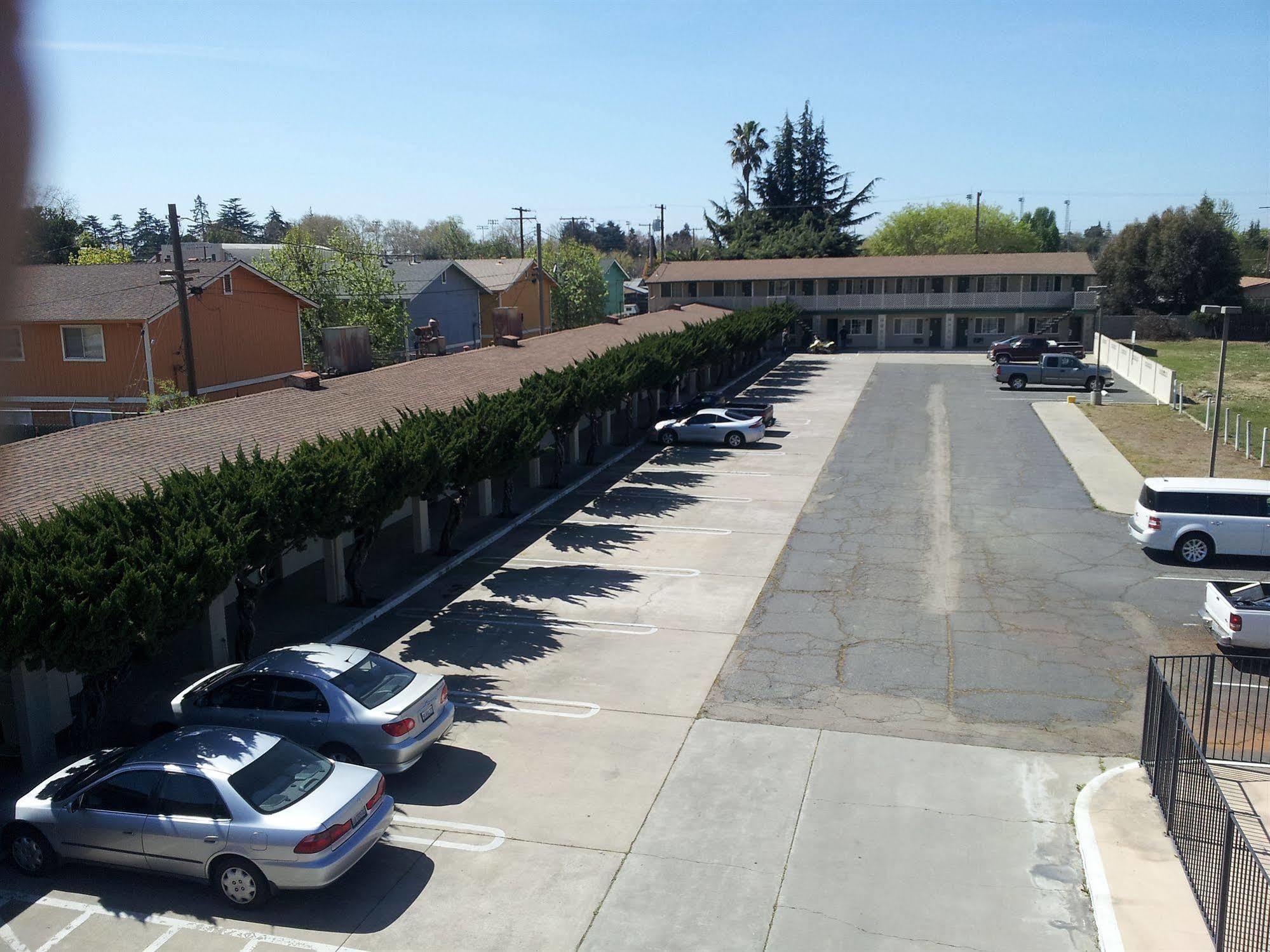 El Rancho Motel Lodi Eksteriør bilde